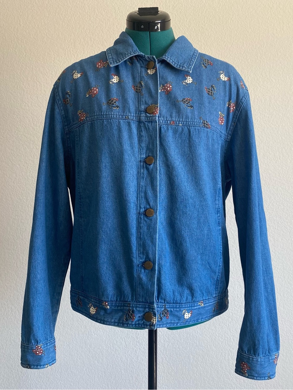 Vintage Denim button down shirt jacket with chicken details, L